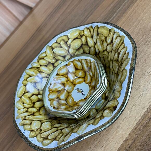 Tin "Mr Peanut" Litho Painted Metal Snack Bowls Metal Barware Advertisement Set - Picture 6 of 10